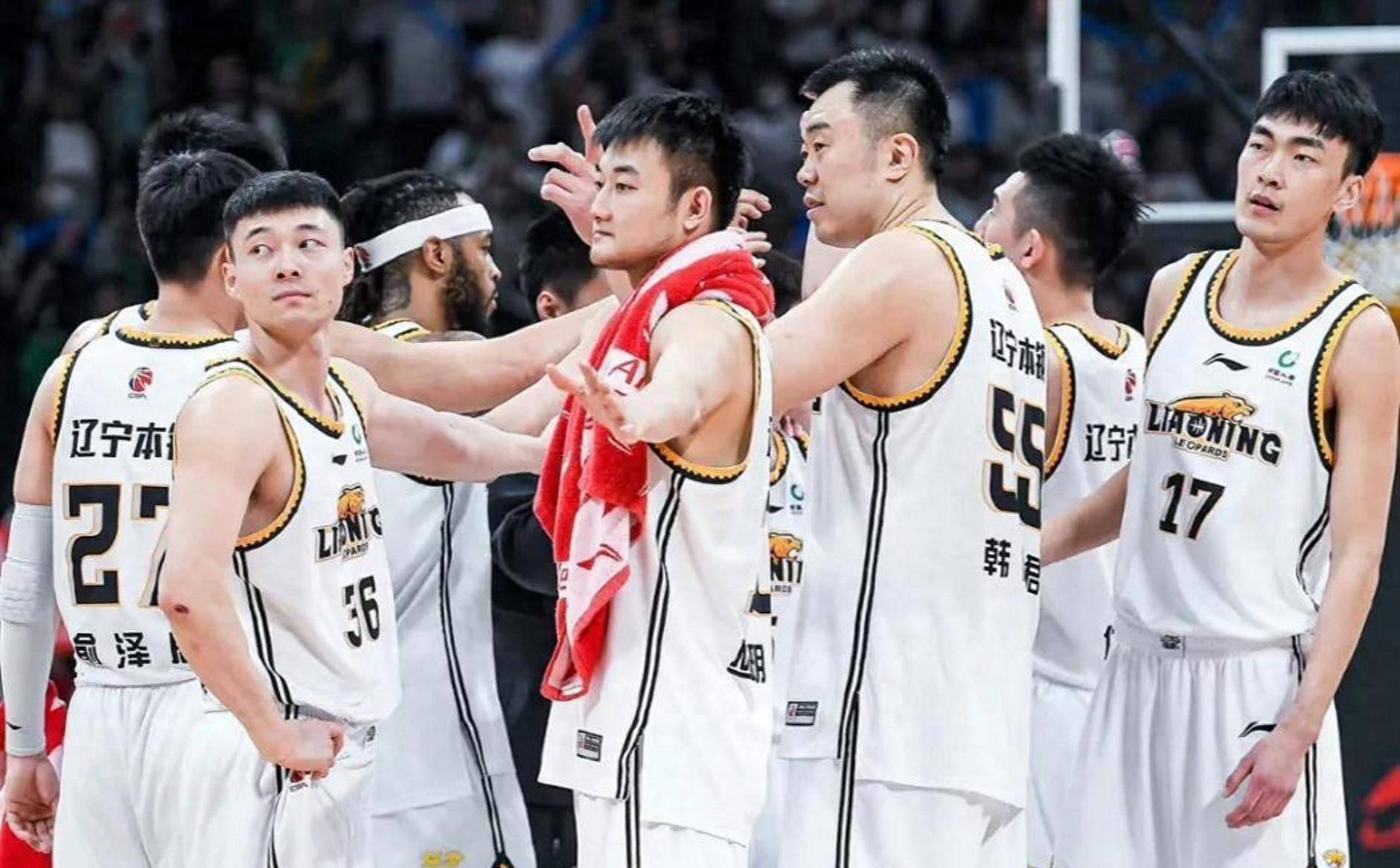 CBA豪门球队备战新赛季,冠军呼声渐起 CBA豪门球队备战新赛季,冠军呼声渐起