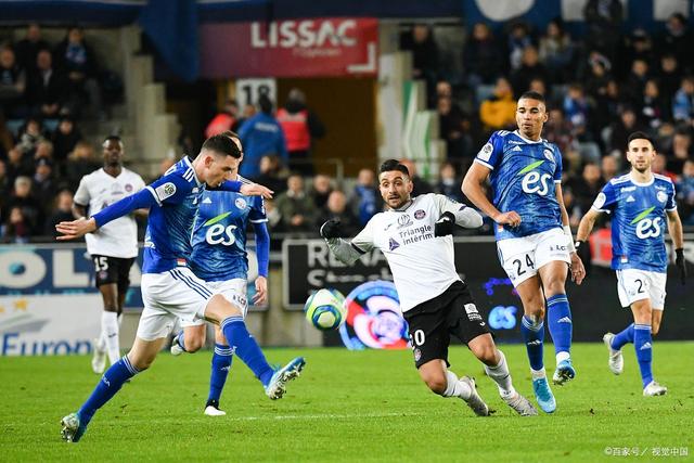 开云平台-包含阿贾克斯晋级成功，展现实力不容小觑的词条