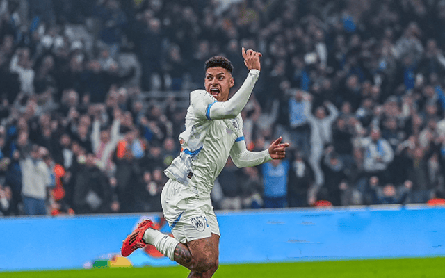 关于圣埃蒂安遭遇连败,法甲保级压力增大的信息 关于圣埃蒂安遭遇连败,法甲保级压力增大的信息