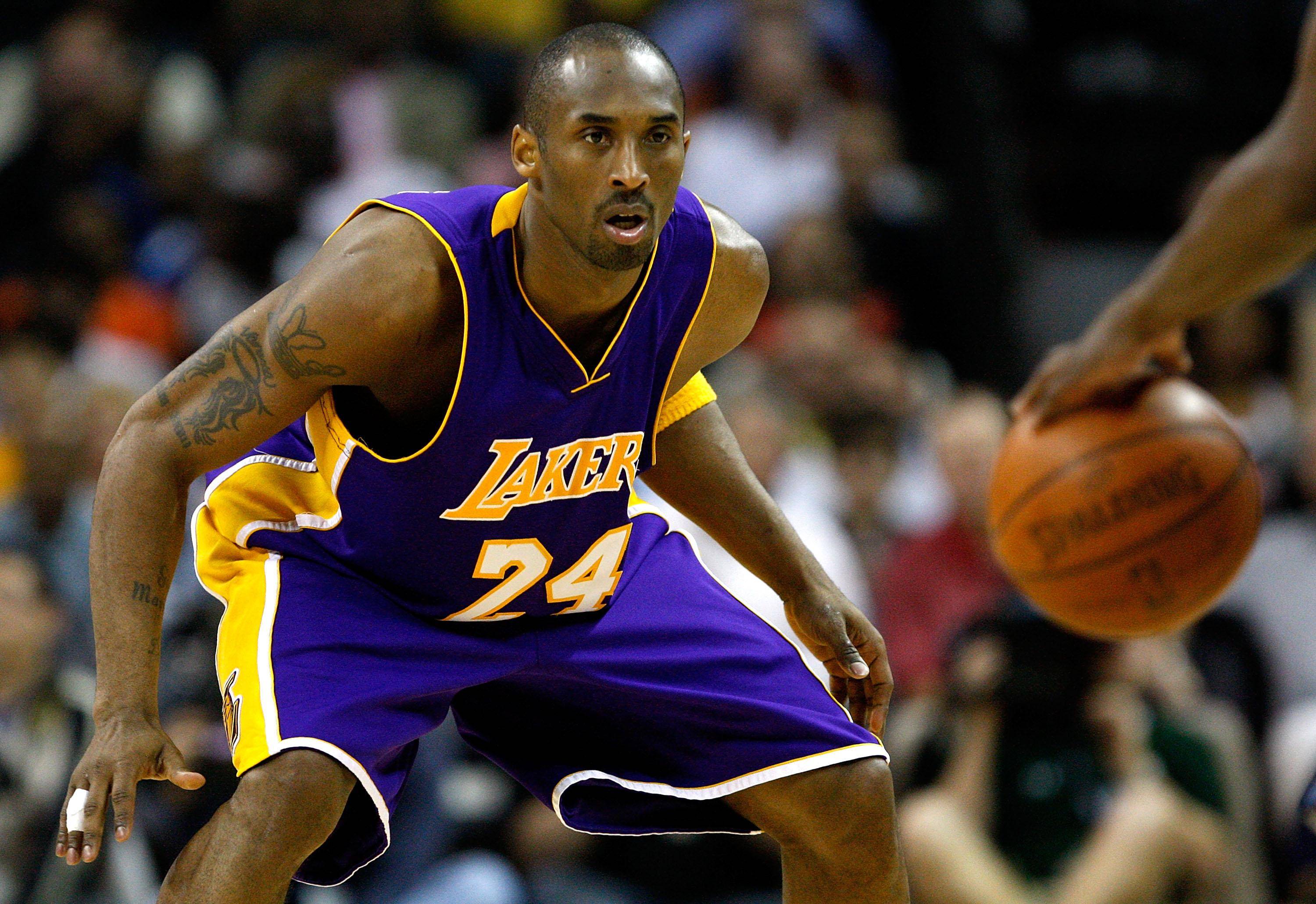 包含篮球明星的个人技术在场上熠熠生辉的词条 包含篮球明星的个人技术在场上熠熠生辉的词条