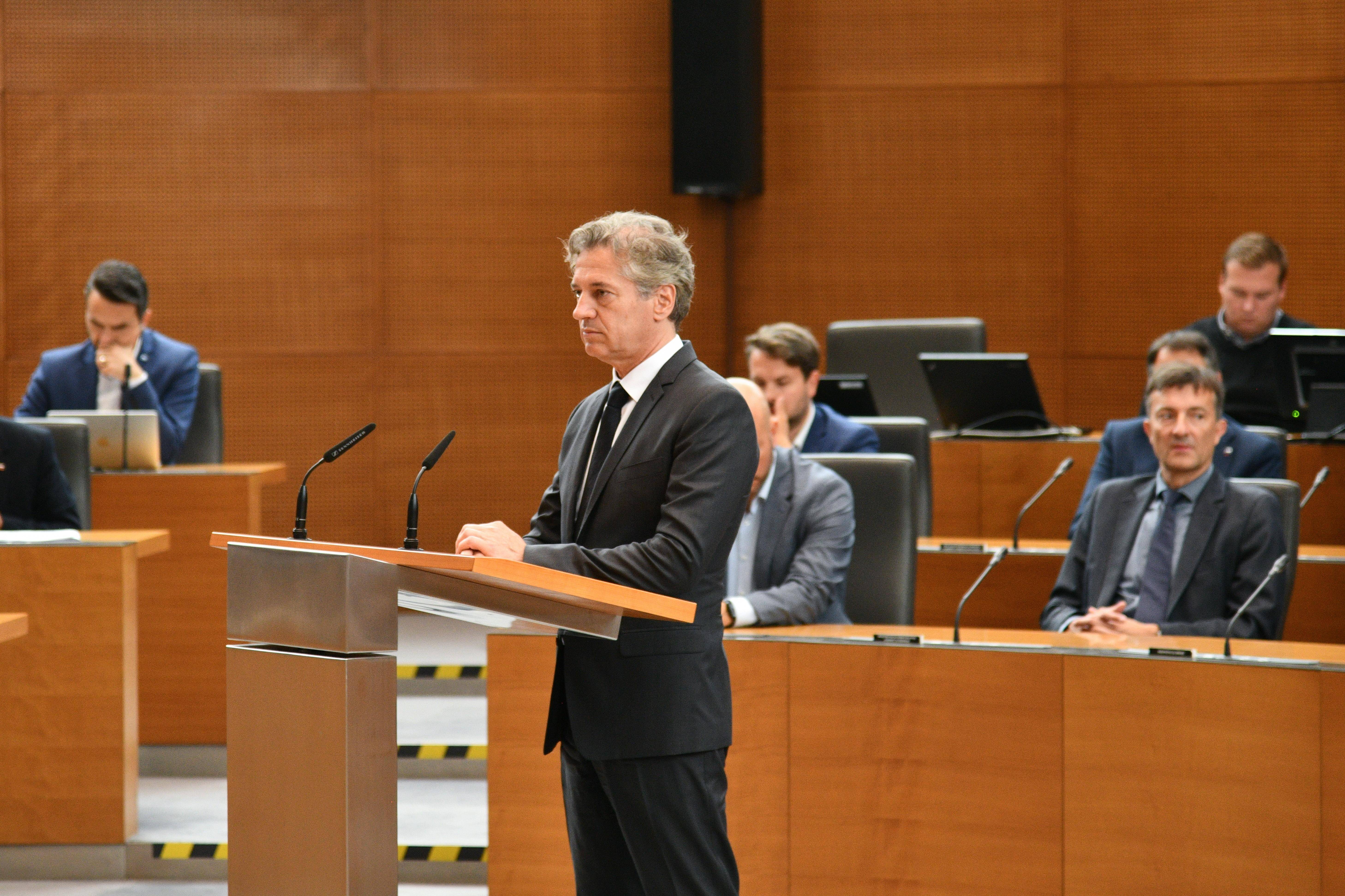 斯洛文尼亚队在主场比赛中备受关注 斯洛文尼亚队在主场比赛中备受关注