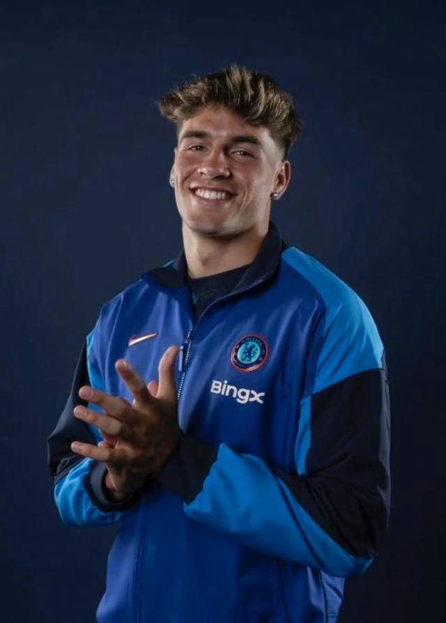 切尔西签下新后卫,增强球队整体实力的简单介绍 切尔西签下新后卫,增强球队整体实力的简单介绍