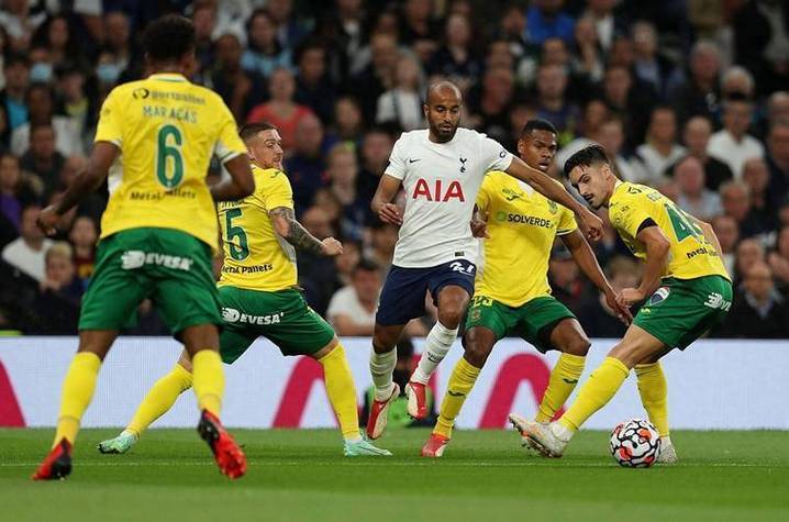 塞维利亚惨遭逆转，客场遭遇惨败的简单介绍