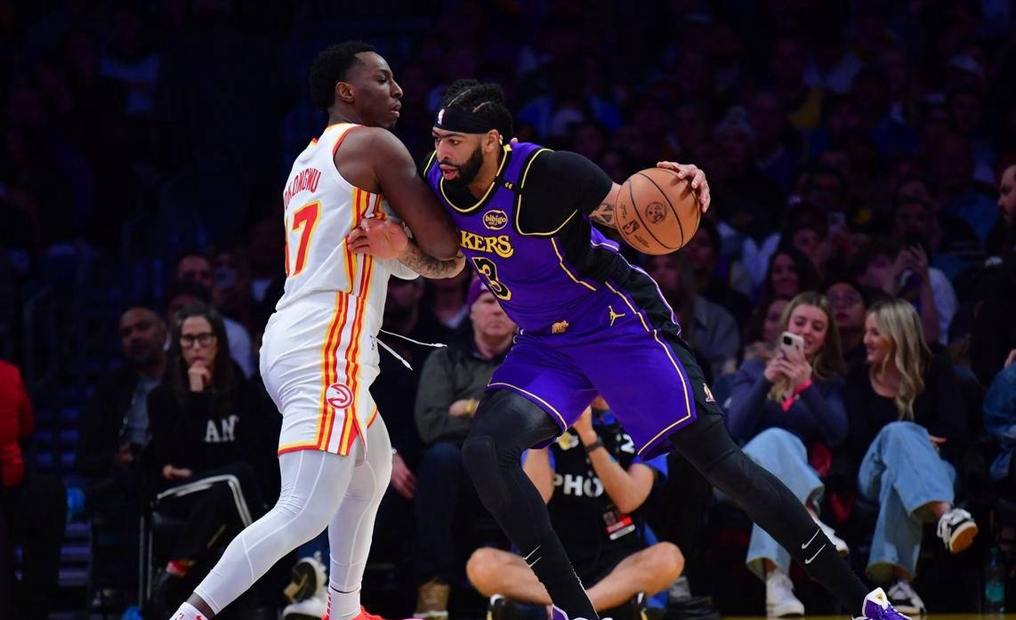 詹皇砍下三双,湖人扫荡爵士取胜 詹皇砍下三双,湖人扫荡爵士取胜