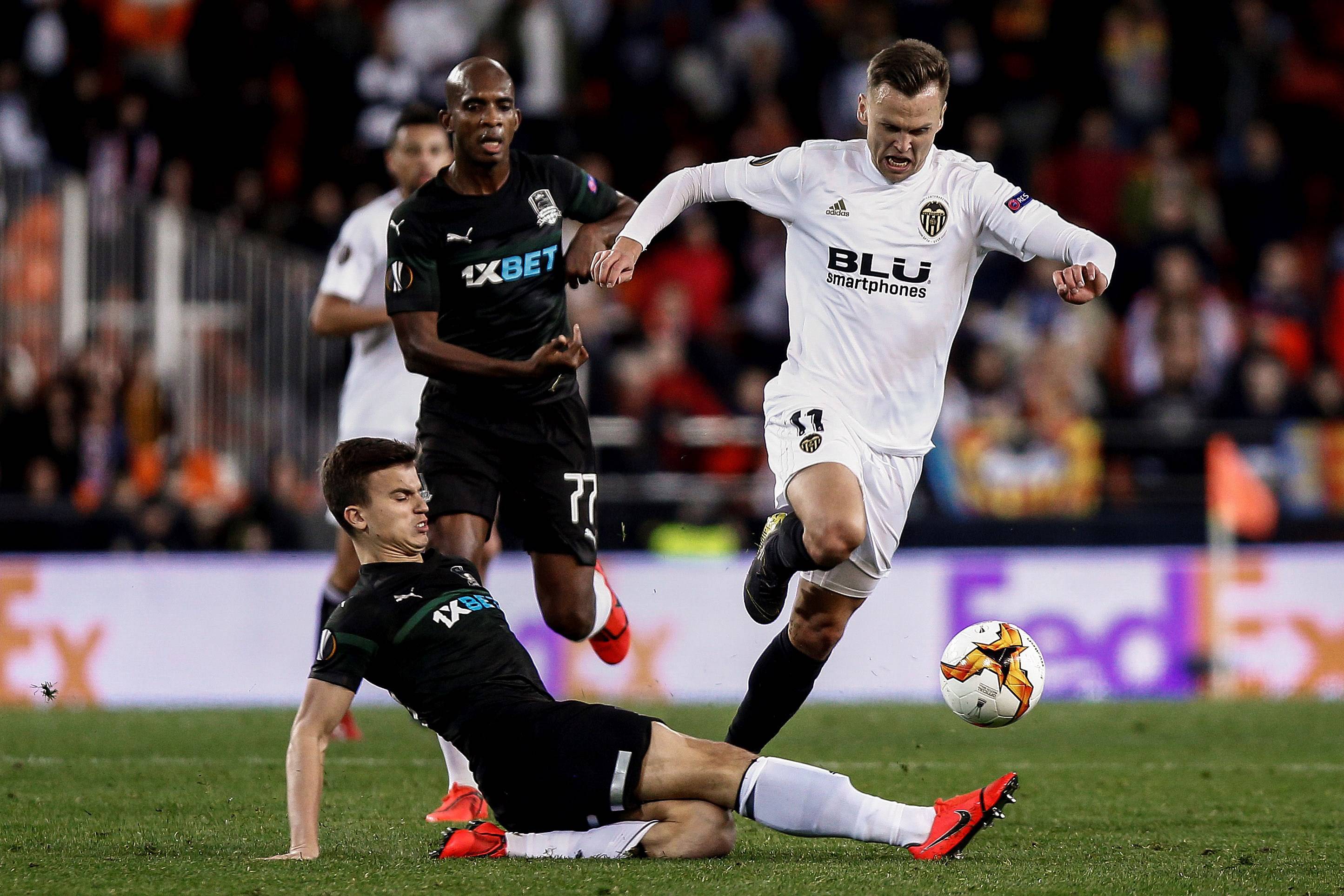 AC米兰预计客场挑战佛罗伦萨，备战澳洲国米的简单介绍