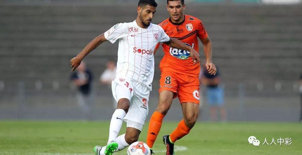 瓦朗谢纳球队经历连败,需调整战术 瓦朗谢纳球队经历连败,需调整战术