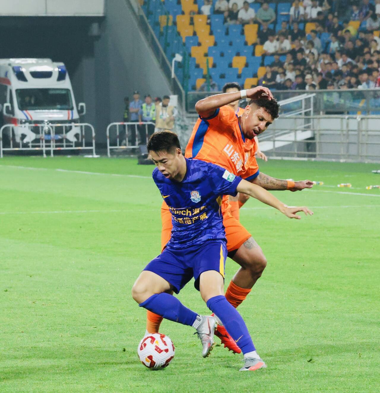 火爆局面!球队主帅积极调整策略 火爆局面!球队主帅积极调整策略