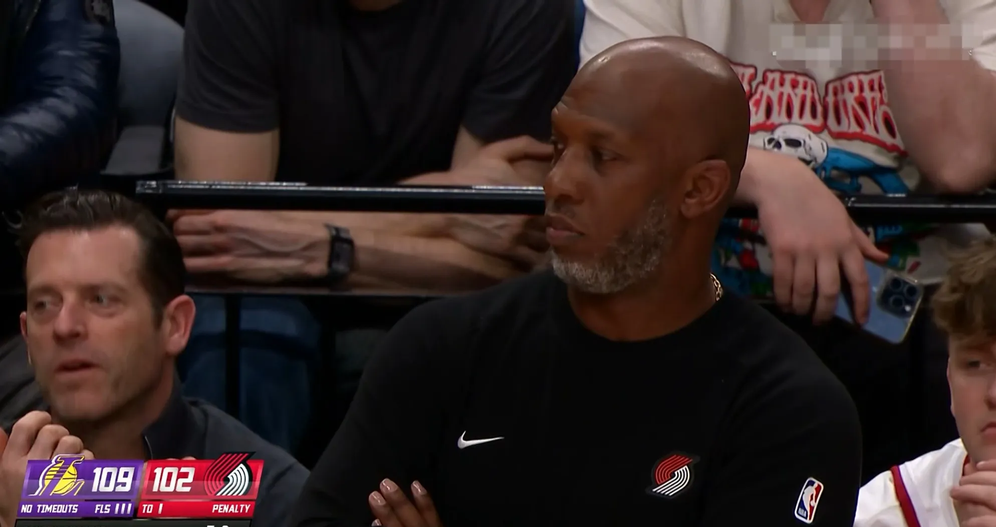 开拓者队替补爆发,帮助球队赢得比赛 开拓者队替补爆发,帮助球队赢得比赛