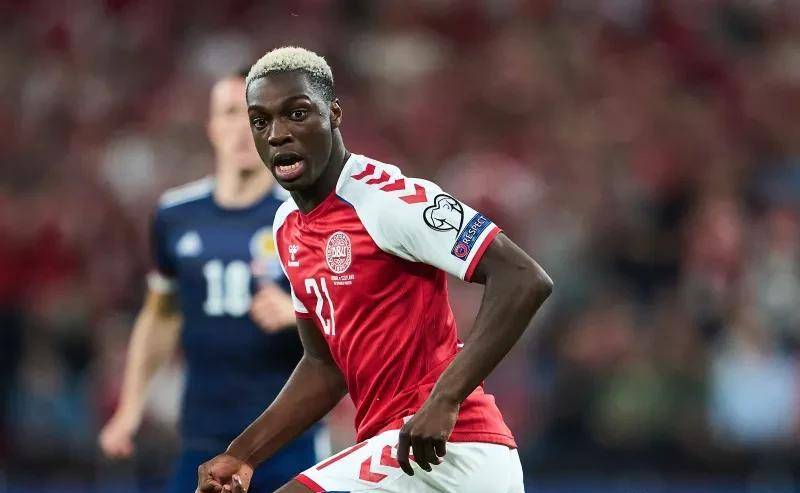 开云体育中国-鲁昂势如破竹，法甲球队士气高涨