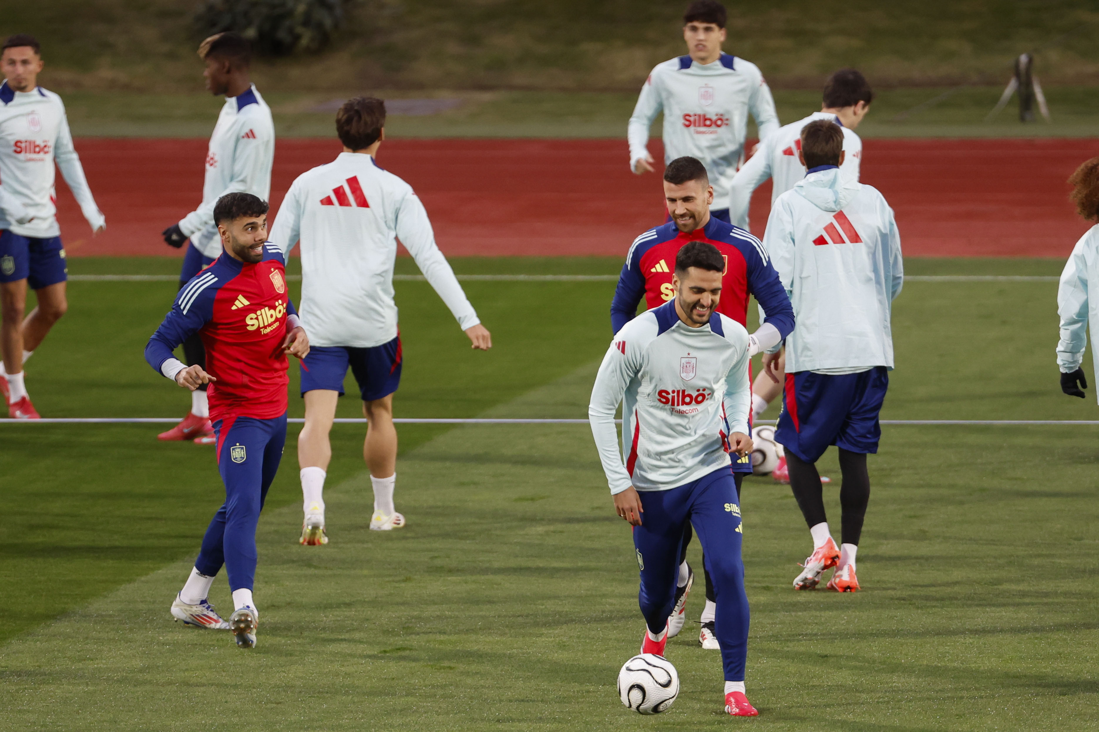 法国-击败西班牙,欧国联小组赛领跑局面的简单介绍 法国-击败西班牙,欧国联小组赛领跑局面的简单介绍