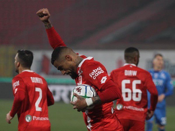 切沃客场制胜,保级前景稍有改观 切沃客场制胜,保级前景稍有改观