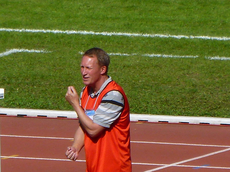 巴西足球传奇:贝利再掀巴西狂欢 巴西足球传奇:贝利再掀巴西狂欢