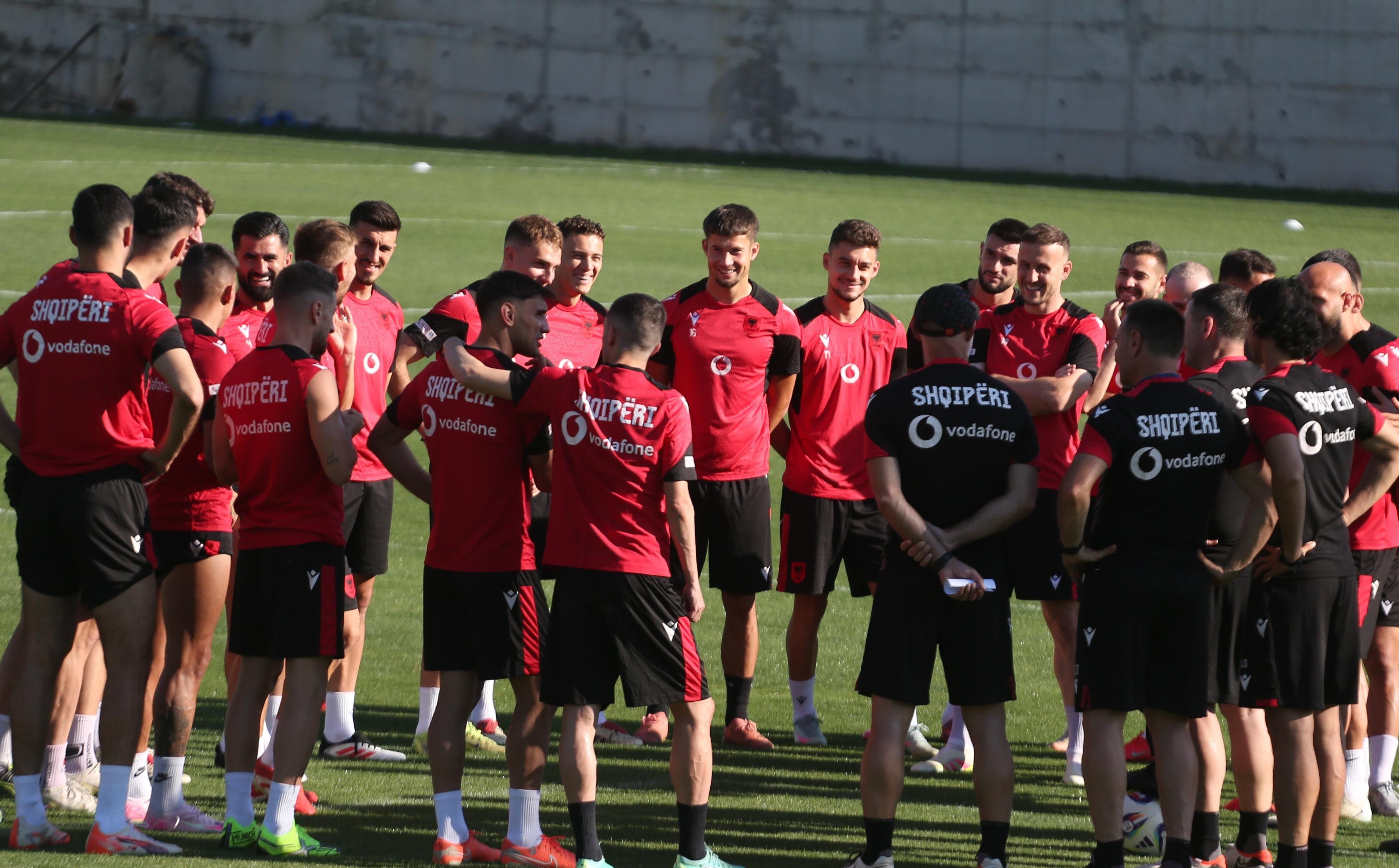 塞尔维亚队在欧洲杯预选赛中实现惊天逆转 塞尔维亚队在欧洲杯预选赛中实现惊天逆转