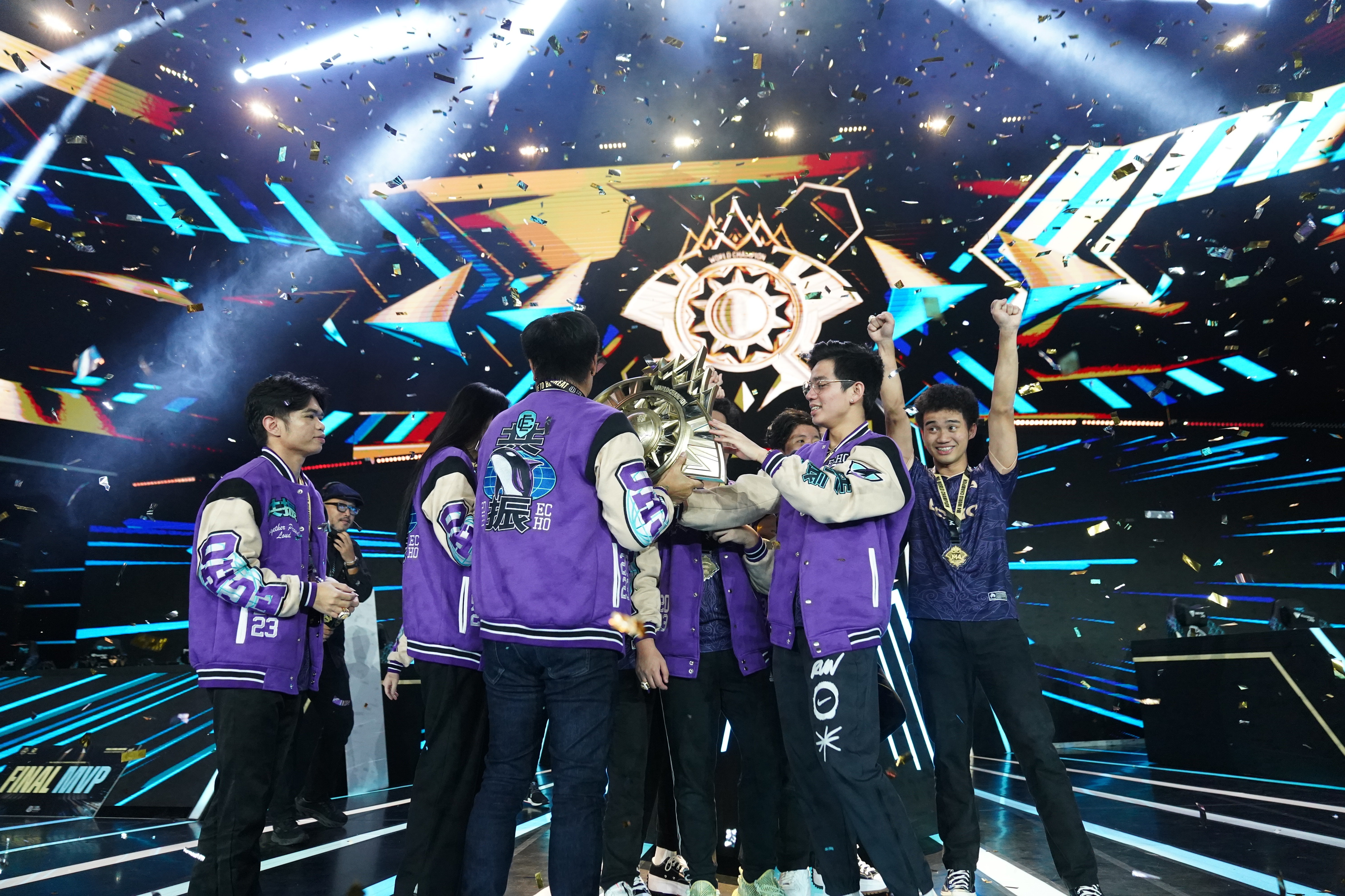 激烈角逐展开,世界级球队争夺殊荣 激烈角逐展开,世界级球队争夺殊荣