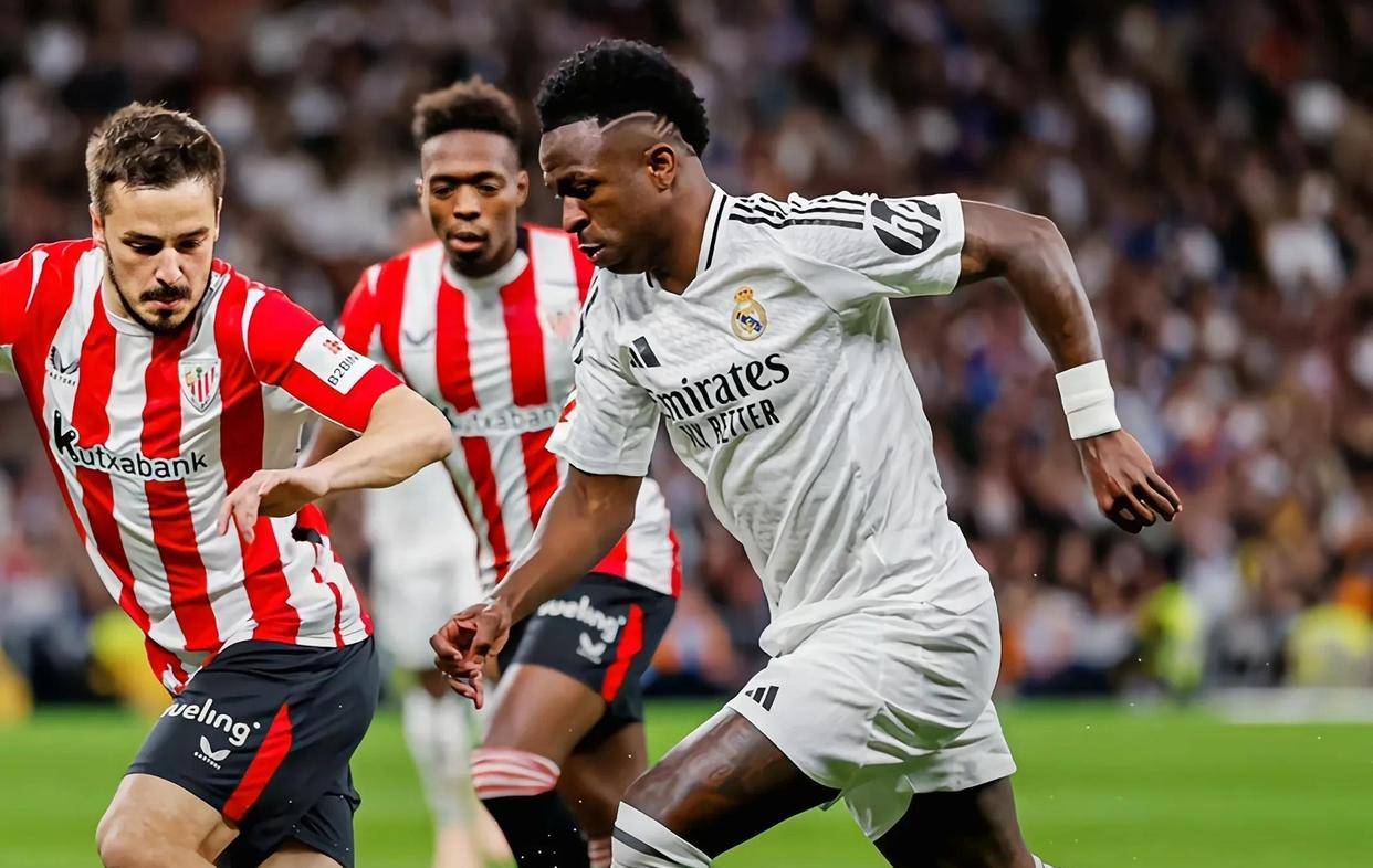 关于里尔主场大胜莱茵,继续领先积分榜的信息 关于里尔主场大胜莱茵,继续领先积分榜的信息