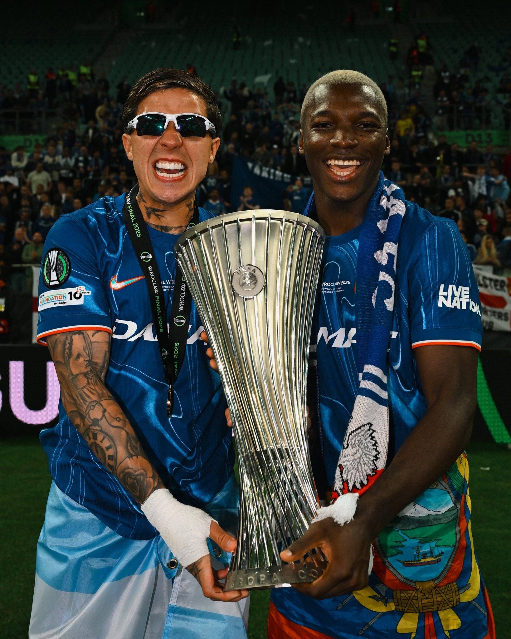 勒沃库森主场一球小胜,走向欧冠之路 勒沃库森主场一球小胜,走向欧冠之路