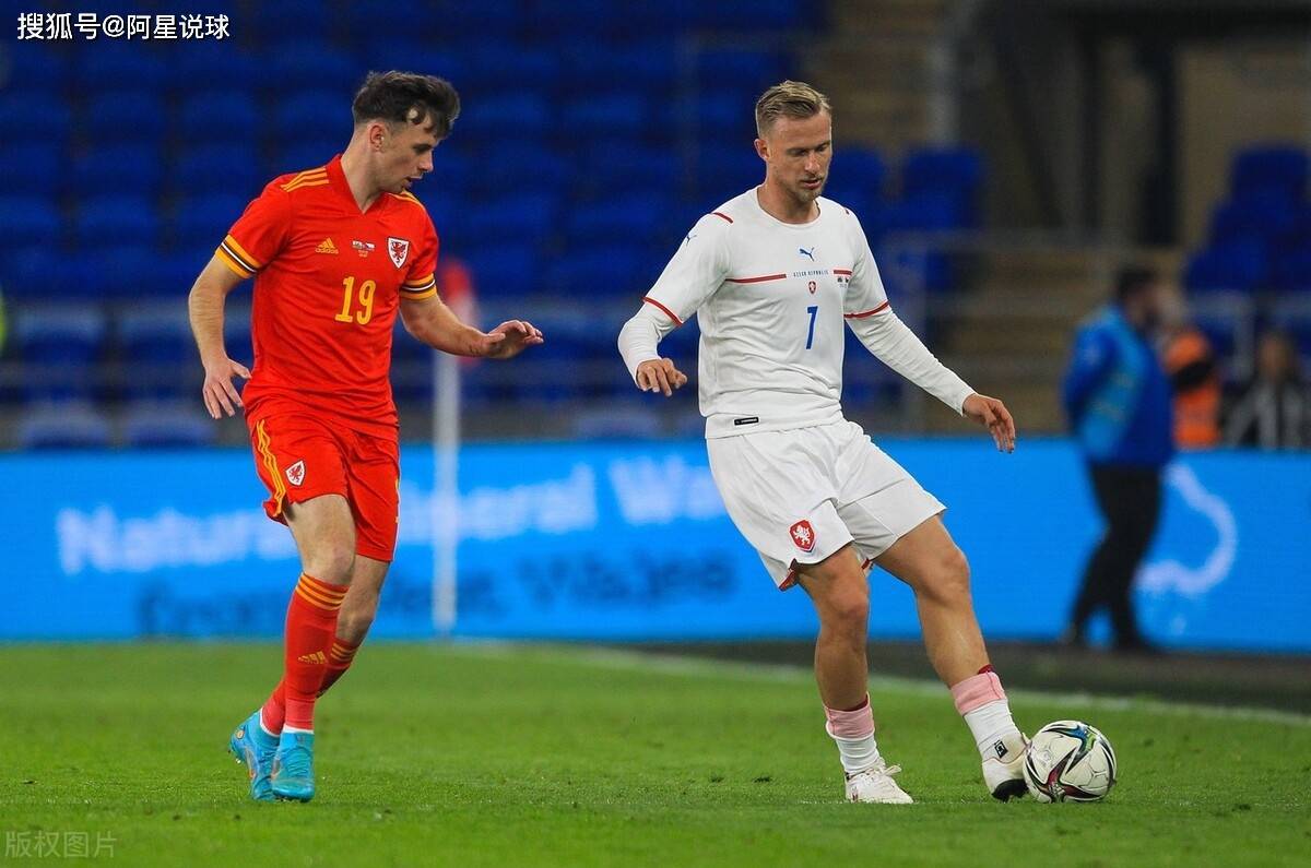 白俄罗斯队逆袭成功，实现双杀晋级