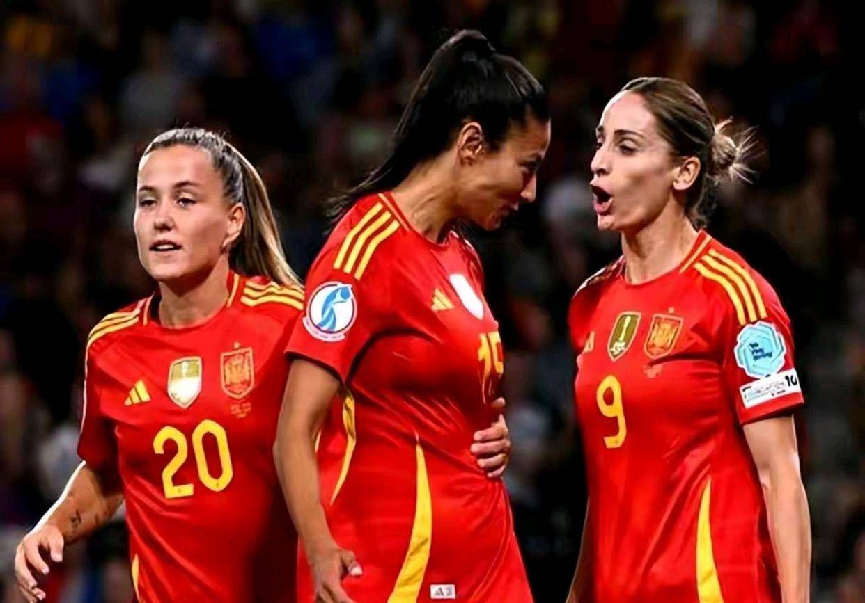 包含亚洲足球之美,豪强对决引人瞩目的词条 包含亚洲足球之美,豪强对决引人瞩目的词条