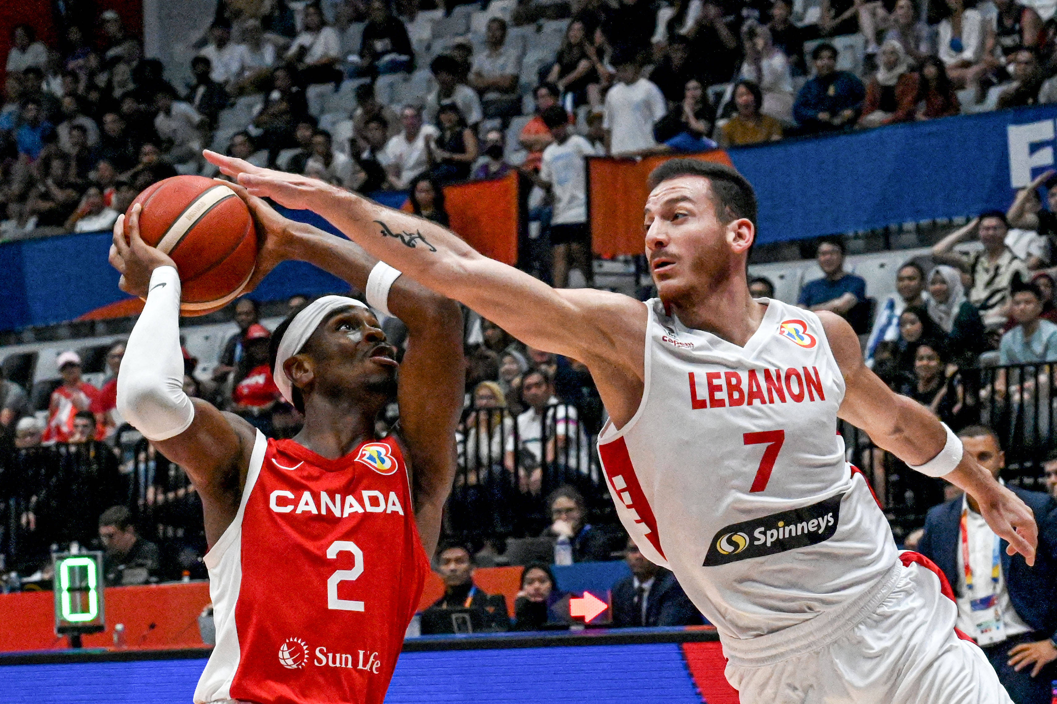 开云APP-黎巴嫩代表队决胜千里，夺魁天下