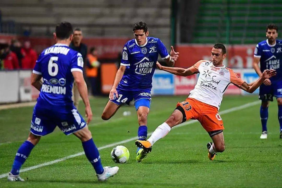 关于欧洲足球盛事掀起狂潮,豪门对决成焦点的信息 关于欧洲足球盛事掀起狂潮,豪门对决成焦点的信息