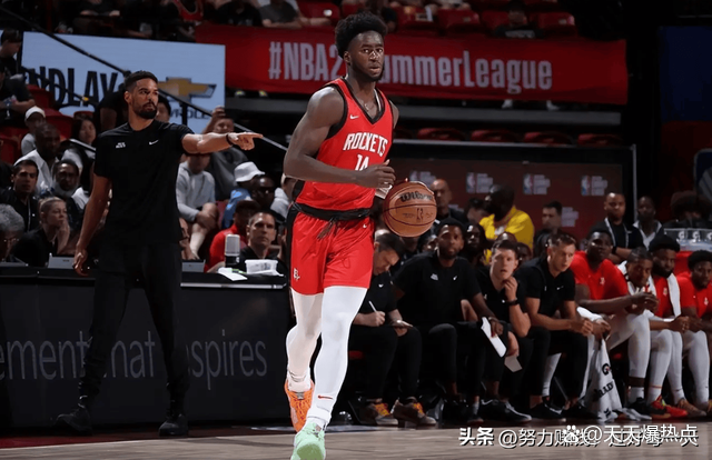 火箭队送走主力球员,球队陷入困境 火箭队送走主力球员,球队陷入困境