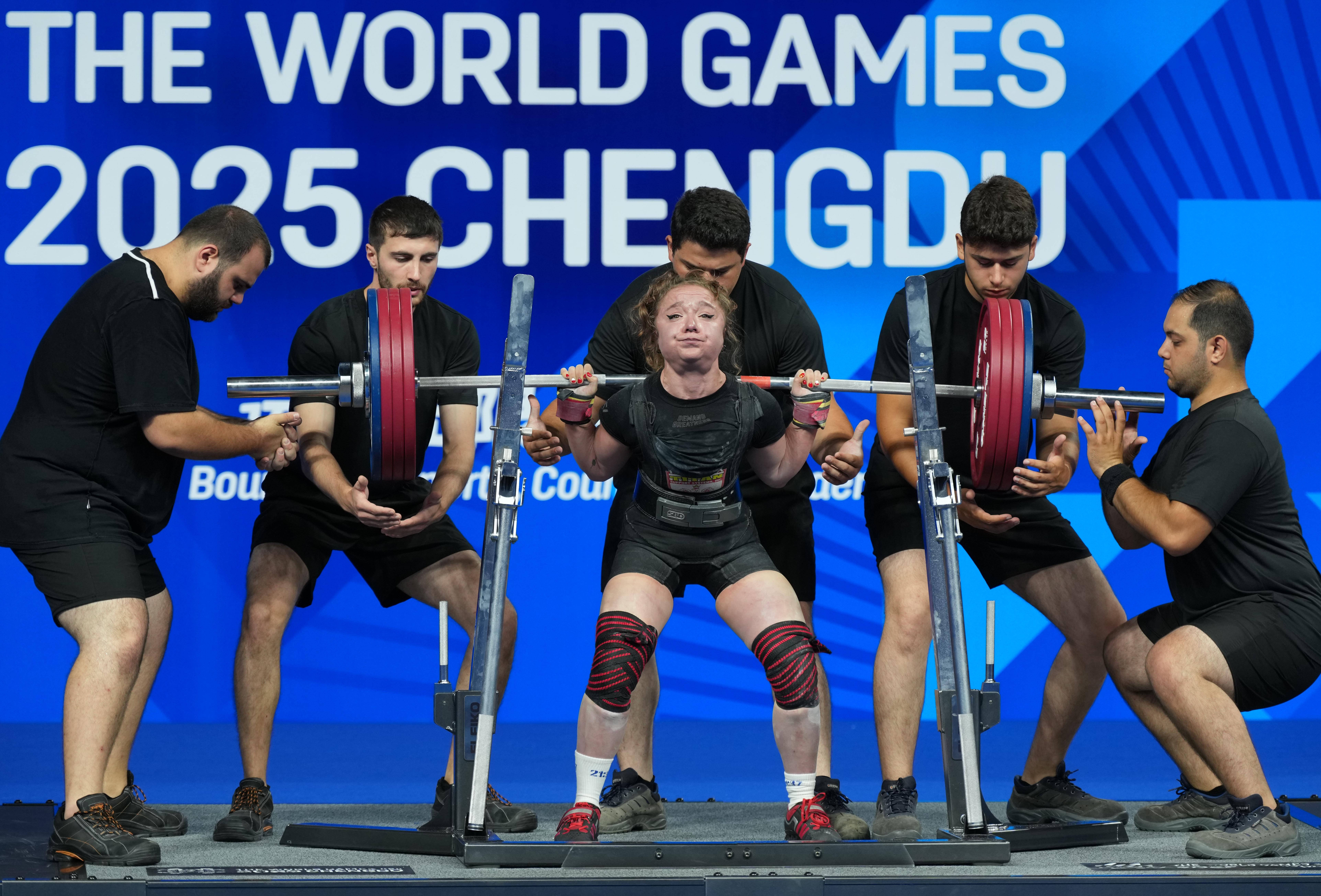 开云体育下载-波兰篮球选手实现逆袭，杀入四强