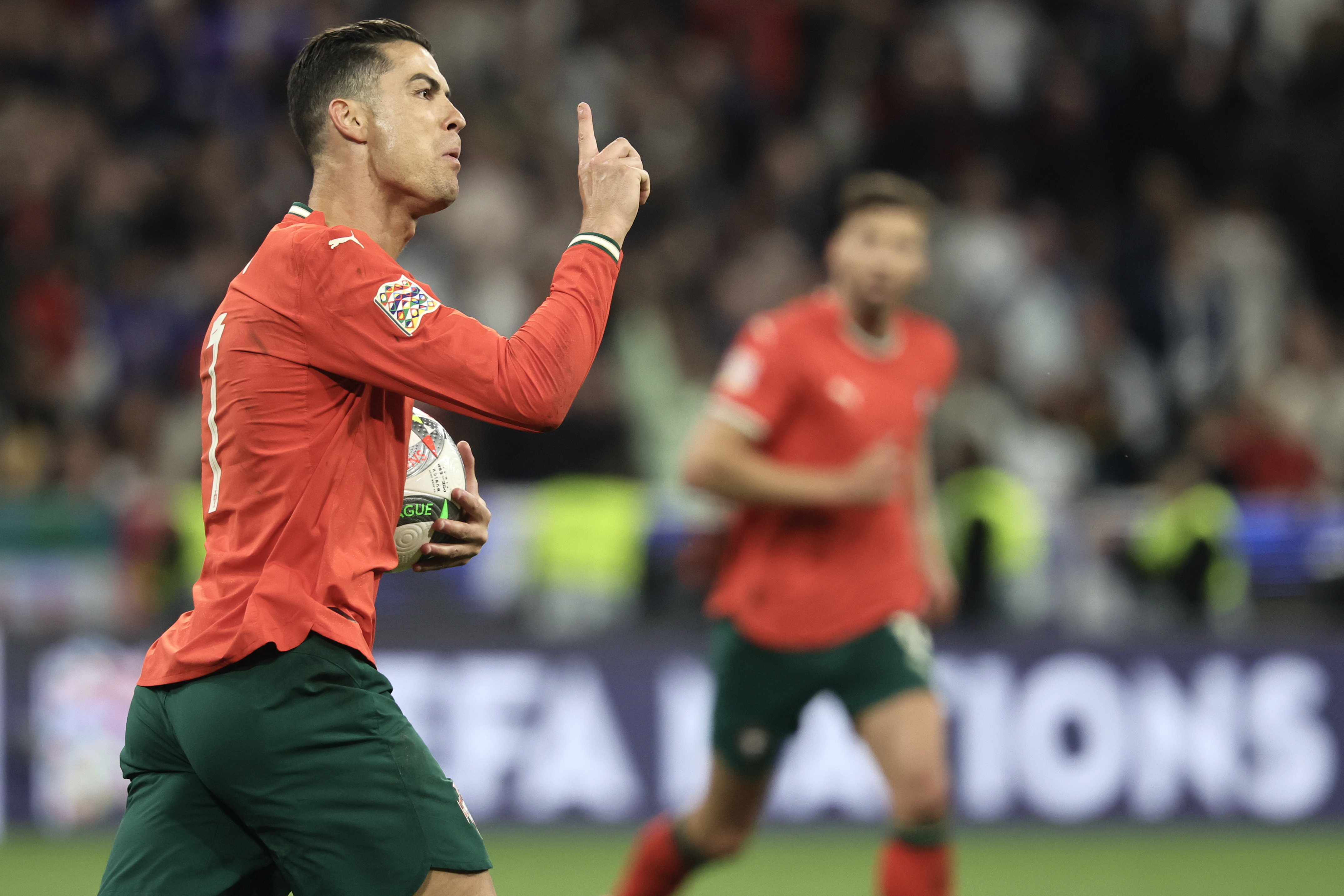 葡萄牙队在欧洲锦标赛中获得胜利 葡萄牙队在欧洲锦标赛中获得胜利