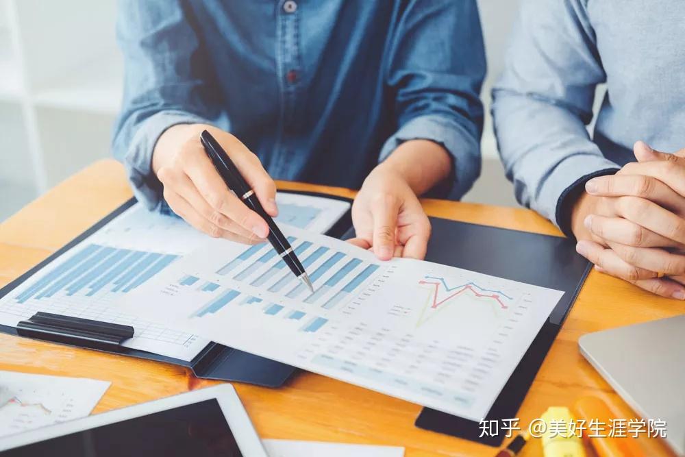 开云官网-杜塞尔多夫险胜，实现豪取三分的目标的简单介绍