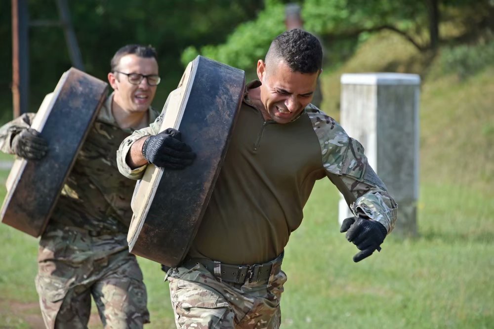 内蒙古队取得临场胜利,惊艳全场 内蒙古队取得临场胜利,惊艳全场