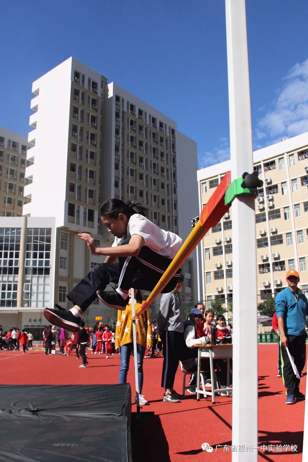 关于RB莱比锡面对强敌,展现团结拼搏精神的信息 关于RB莱比锡面对强敌,展现团结拼搏精神的信息