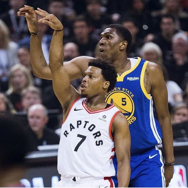 关于猛龙球迷表达对球队铁血战斗精神的支持的信息 关于猛龙球迷表达对球队铁血战斗精神的支持的信息