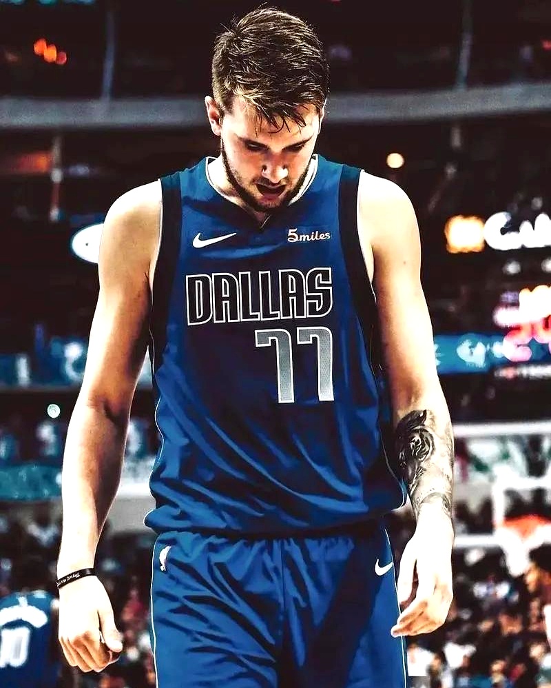 开云下载-独行侠大胜太阳，东契奇状态回暖