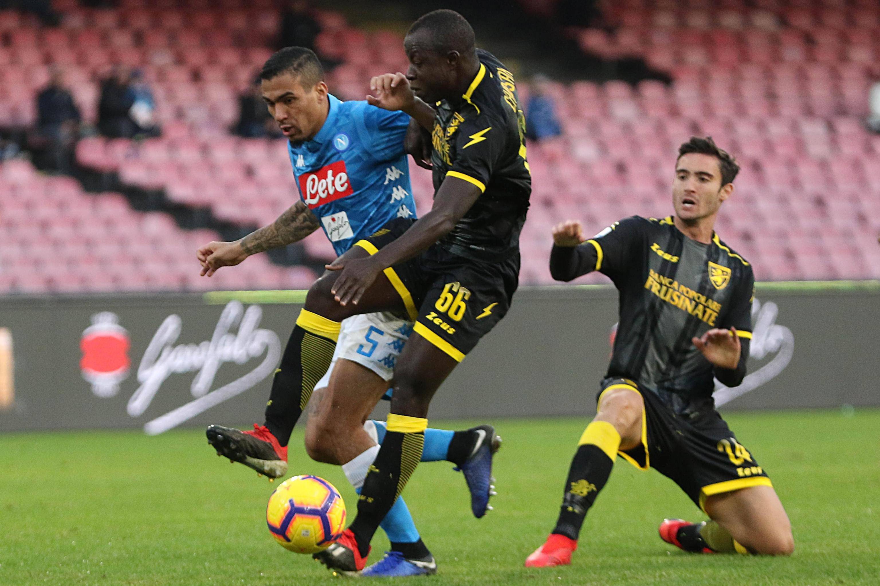 意甲比赛即将掀起一股足球热浪! 意甲比赛即将掀起一股足球热浪!