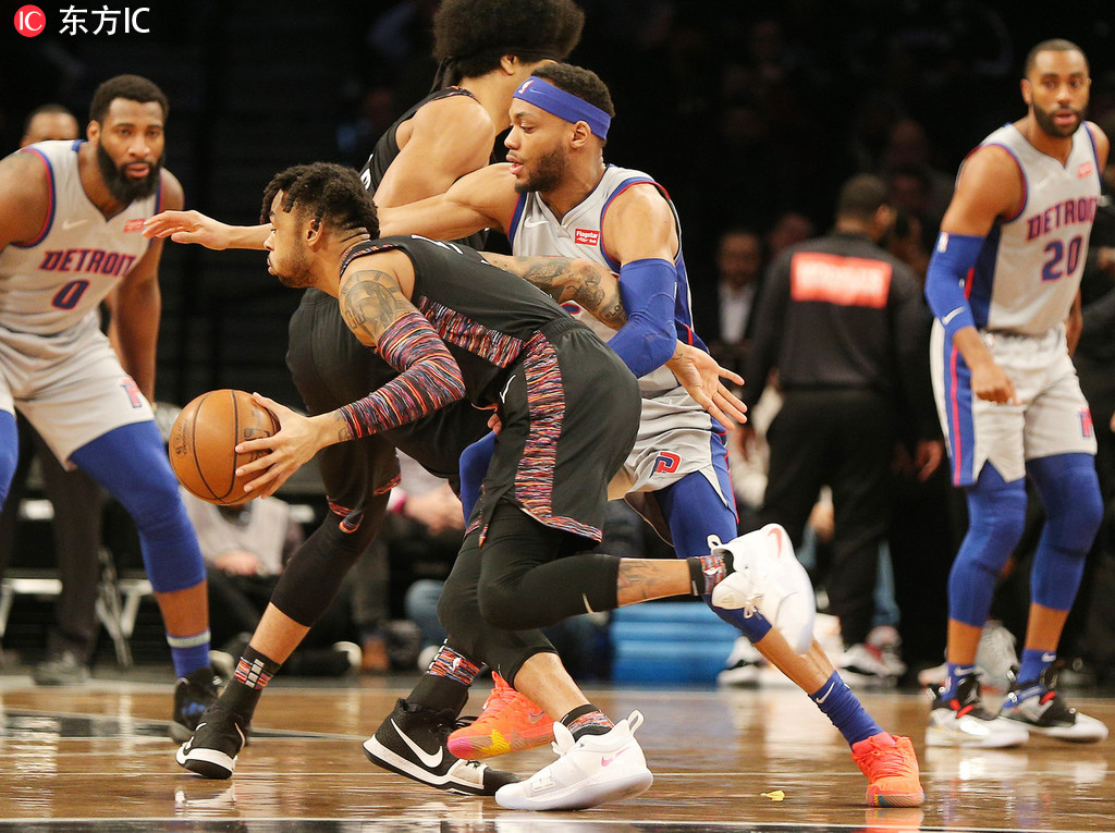 篮网大胜活塞,迎来开赛以来首场胜利 篮网大胜活塞,迎来开赛以来首场胜利