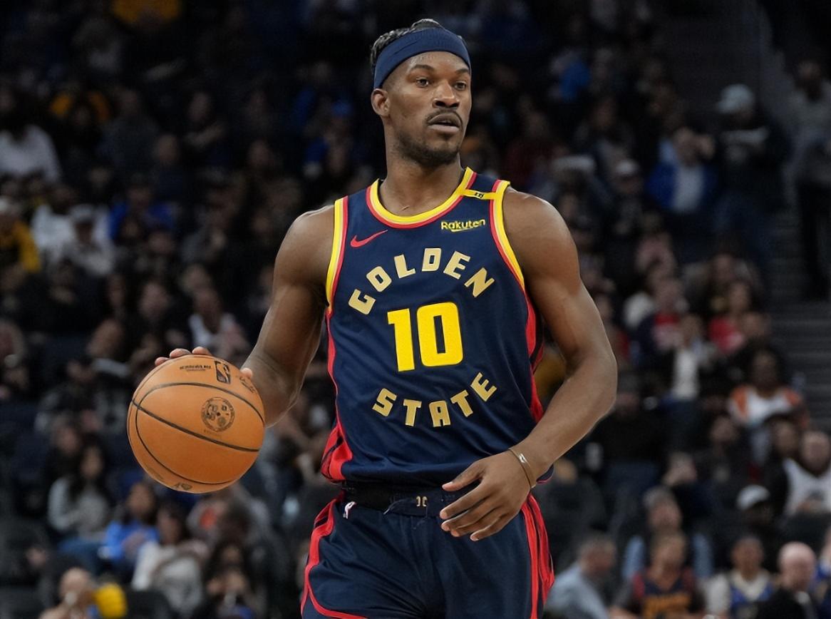 勇士新援维金斯光头亮相 勇士新援维金斯光头亮相